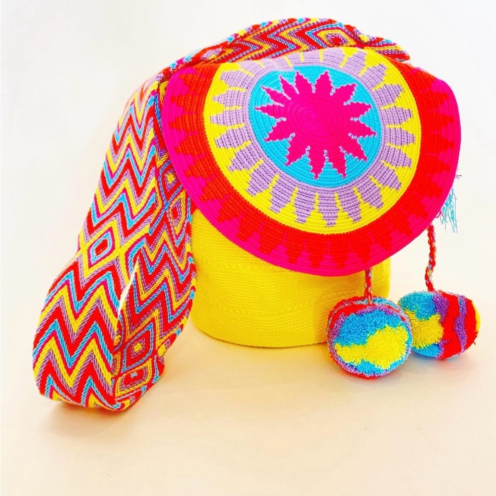 Colorful Woven Crossbody Bag handmade unique beautifully like new